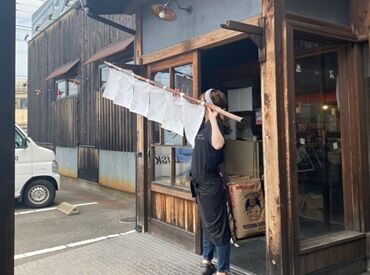 ≪新大学生も歓迎≫
進路が決まった高校生もOK!
春からの新生活に向けてバイトスタート◎