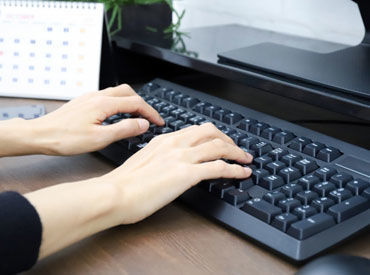 有限会社国本刃物 未経験OK！マニュアルもありで、サポート体制バッチリ◎
髪型・髪色・ネイル・ピアスOK！自分らしく働けます◎
