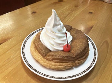 「学校終わりに短時間だけ」
「朝だけサクッと働きたい」
「家事を優先するシフトで」
そんな方にオススメのお仕事です♪