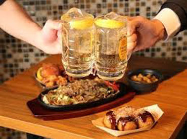 学校帰りにサクッと勤務OK♪シフトは週1日・3h~で予定も組みやすい◎
髪色自由で自分らしく働けます!