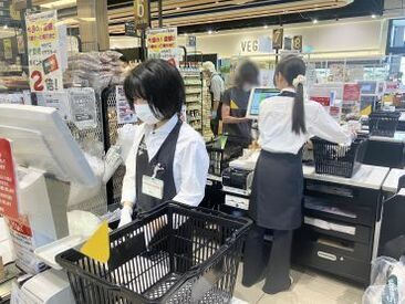 簡単＆単純作業♪
研修もしっかりしていて未経験でも安心！
幅広い年代が活躍中です◎