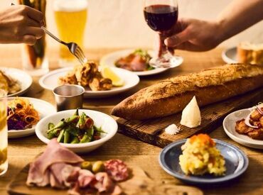 人気のパンも社割で購入可能★
"おすすめは?って聞かれた時にすぐ答えられます♪"と
先輩スタッフから好評なんです!