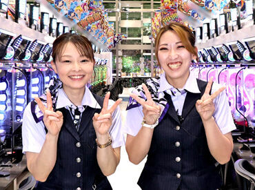 FACE666神埼 髪色自由！ネイル・ピアスなども全てOK！
制服はありますが、個性そのままにお仕事いただけます♪