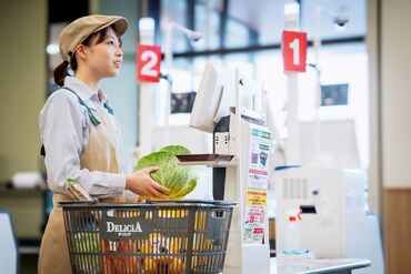 株式会社デリシアではこの他にも、
様々な店舗や職種でスタッフさんを募集中!
詳細はお気軽にお問い合わせください◎