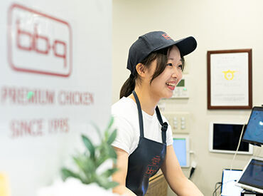 <お仕事はカンタンなことからStart!>
先輩が教えるので安心☆
ひとつずつ覚えて...
\できることが増えて楽しくなる♪/