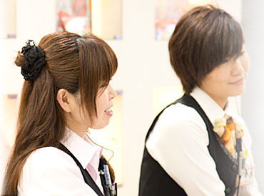 パシオ玉津店 髪色・髪型自由◎
自分らしく働くことが出来ます♪