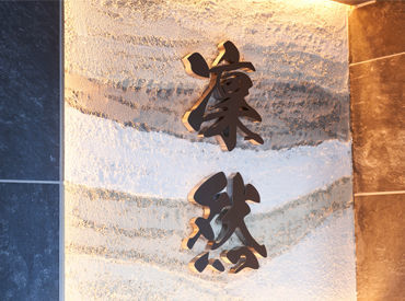 上質で高級感のある店内…♪
落ち着いた雰囲気の中働けます◇*