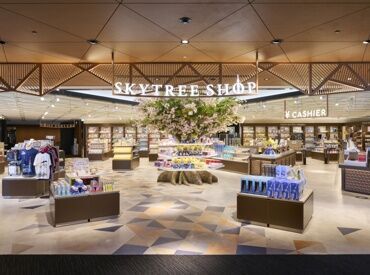 学生やフリーターさんが多く活躍中！
十人十色なスタッフと出会えるのも
このバイトの醍醐味♪