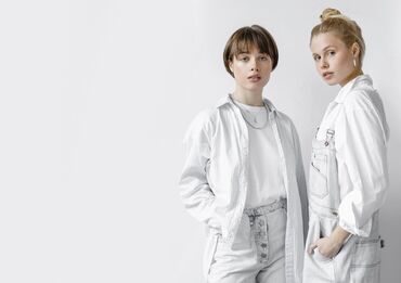 ファッション人材リンク株式会社【FJL】 ﾟ*｡☆ NEWスタッフ募集 ☆。*ﾟ
大手アパレル会社での販売店員。
20～30代女性活躍中◎