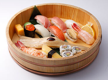 宅配にぎり長次郎　堀川北山店 宅配未経験もまずは先輩が同行して教えます！
一人前になるまでみんなで支えるので安心して下さいね◎