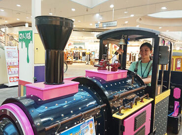 子どもたちの可愛い笑顔に癒される♪
トレインの運営のお仕事！
受付や見守りメインなので、資格は不要です◎