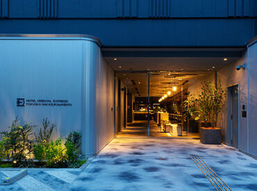 ホテル オリエンタル エクスプレス 福岡中洲川端【ohf01】 地下鉄呉服町駅より徒歩3分♪
中洲川端駅より徒歩4分♪
学校帰りやバイトにも通いやすい好立地です！