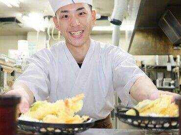 ~居心地が良い環境~
スタッフ同士の仲が良く和やかに仕事ができています♪
困った時は近くにいる先輩がサポートしますよ!