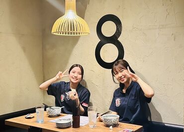 系列のお店と掛け持ちも歓迎♪
シフト調整が楽・覚える事が少ない・まかないが違う(*'▽')ノ
仲間も増えるしメリットたくさん◎