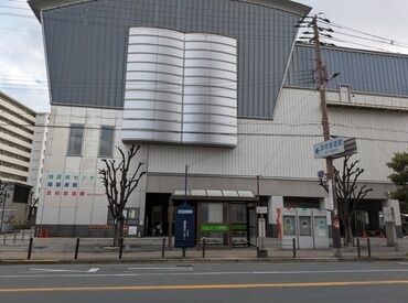 接客や人と話すことが好きな方は大歓迎☆
利用者様から感謝の言葉をいただくこともあり、
日々達成感を味わいながら働けます♪