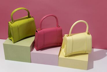 ファッション人材リンク株式会社【FJL】 ﾟ*｡☆ NEWスタッフ募集 ☆。*ﾟ
インポート雑貨ブランド♪
幅広い年齢層が活躍中◎
シフト相談可能です☆彡