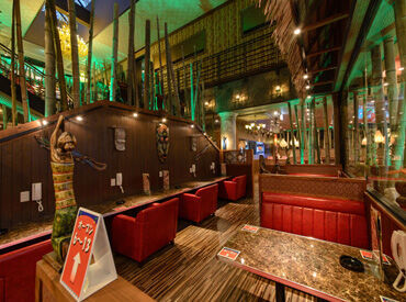 未経験の方も大歓迎!充実した手当や待遇をご用意!
マンガなどが好きな方は必見◎"好き"に囲まれて働きませんか♪