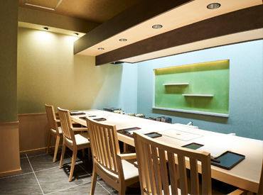 肉懐石　凛然 ＞＞シフト提出は2週毎◎＜＜
『ちょっと先の予定がわからない…』
⇒そんなときも安心です♪