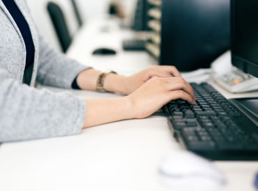 株式会社クロップス・クルー　※勤務地：名古屋市中川区西日置/Him250565 来社不要！WEB応募24時間受付中♪
電話/WEBから応募⇒オンライン面談★
※画像はイメージです