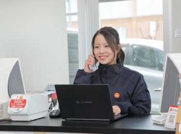 アポロステーション　aix平岸ＳＳ 短時間のシフトなので
難しい業務はありませんよ♪
近くには先輩スタッフもいるので安心！