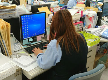 株式会社ニシムラネットワークサービス 富士支店 現在、20～40代のスタッフ中心に活躍中♪
マイカー通勤もOK◎
⇒ほとんどのスタッフが車で通っています＊