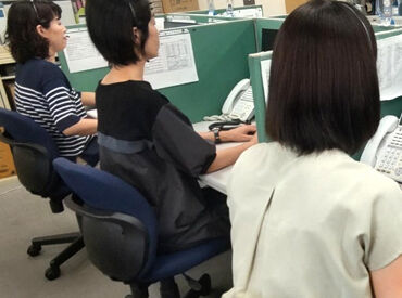 周りに複数名のスタッフがいますので、
わからないことはすぐに質問できて安心です！