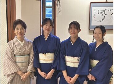 日本料理ひょうたんや スタッフ同士仲良し＆ほっこり雰囲気♪
扶養内勤務・Wワーク・副業もOKなので、様々なライフスタイルの方が活躍中◎