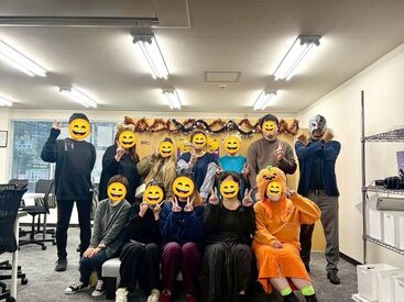 就労継続支援B型事業所 Kapilina(カピリナ) 和気あいあいと楽しく働いています♪
色々なイベント（ハロウィン・クリスマスなど）も盛りだくさん！