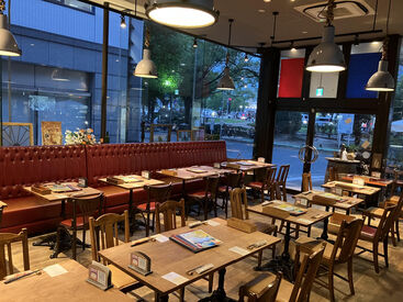 まずはお気軽にご応募ください♪
面接時は履歴書不要！
シフトのことなど‥
あなたの希望の働き方を教えてください◎