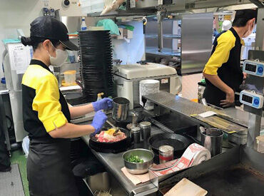 ★大人気！ペッパーランチ★
従業員割引で50%OFFでまかないが食べられる！
ザ・モール仙台長町の従業員割引も使えて一石二鳥♪