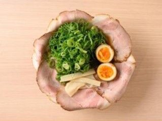 尾道ラーメンみおつくし アルパーク店　※2025年6月5日OPEN 学生さんやフリーターさんを中心に
毎日にぎやかな雰囲気♪
シフトの提出は月2回！
プライベートとの両立もラクラク(*'▽')