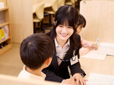 栄光の個別ビザビ 溝の口校 一度に教える生徒は最大2人まで。未経験でも始めやすい個別指導です♪大学生～主婦層まで幅広く活躍中です！