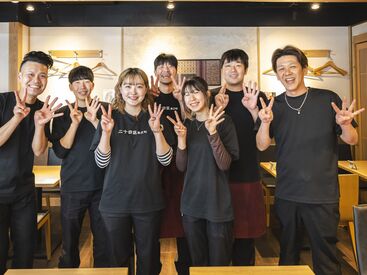 個室串天鮮魚 二十四区 末広町 部活やサークル以外にも新しい出会いが沢山！
素敵なコミュニティがきっとできる☆
様々な大学や経験を持ったメンバーが在籍中！