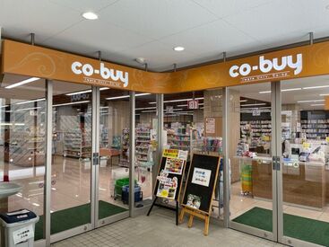 ＼研修で丁寧に教えます／
オシゴトの流れの基本は先輩たちが
丁寧に教えてくれるのでご安心くださいね♪