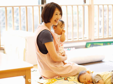 ライクキッズ株式会社　勤務地：京都市伏見区内の病院内保育所 のんびり家庭的な保育室で、子ども達一人ひとりと寄り添いながら成長を見守っています。