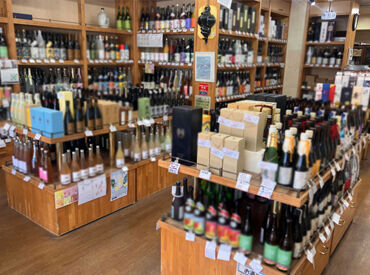 お酒好きにはたまらない特典付き！
気になった商品はスタッフ価格で購入OK♪