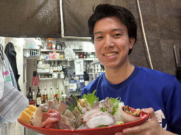 スタッフ同士の仲が良く、わいわい楽しく働ける♪
初めてのバイトでも安心してスタートできます！