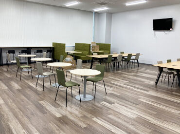 休憩室も完備しています！
しっかりリフレッシュできますよ◎