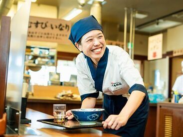 丸亀製麺 鹿沼店［110526］ 本場讃岐の臨場感が味わえる☆お客さまのワクワクした顔もカウンターからよく見えて楽しいですよ