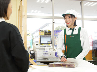 Ａコープかしまだい店 現在のスタッフもみんな未経験からスタートしました♪先輩スタッフが側にいるから、わからないことも聞けるのも安心ポイント！