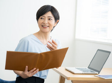 株式会社東武　山形営業所 オフィスワークデビューの方も大歓迎です！
ガソリン代も出るので、マイカー通勤もOK！
※写真はイメージです。