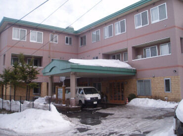 草津温泉湯治館そよ風 ＼人柄重視の採用です！／
しっかりしたサポート体制で、安心して始められる環境♪
希望の働き方、お気軽にご相談を◎