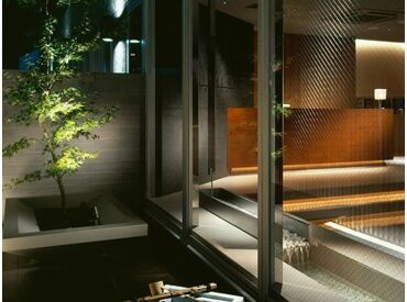 「学校やサークルと両立したい」
「かけもちバイトでちょっとだけ稼ぎたい」
そんな希望もお気軽にご相談くださいね♪