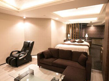 ★伸び伸びと働けます★
指示通りに働くのではなく一人ひとりが
良いやり方を考え実践して皆で働きやすい
環境を作っています♪