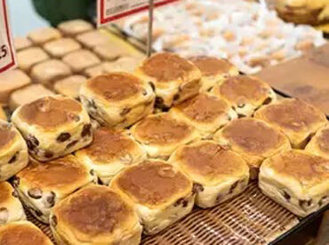 美味しいパンで満たされる生活が叶う♪
パン作りのスキルも磨けるバイト◎