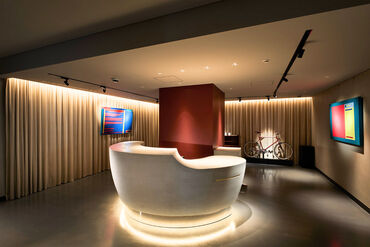 ＼未経験からのスタート歓迎／
接客スキルをイチから身に付けられます◎
分からないことはしっかり教えます！