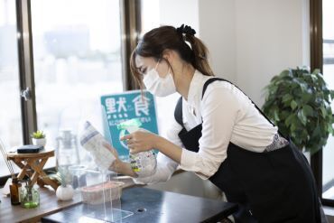 株式会社ヒューマンプラス 専任担当者が勤務先の情報を事前にシッカリお伝えします◎
＜自分で探す・面接を予約＞という手間が省けることも派遣の魅力♪