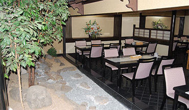 \新横浜駅スグの人気ホテル/
通いやすさも嬉しいポイントです♪