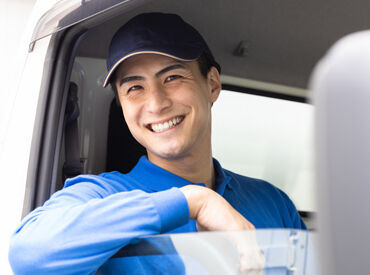 お任せするのはルート配送がメイン！
「大型車の運転は久しぶり」
「正社員デビューしたい」
そんな方も歓迎です
※イメージ画像