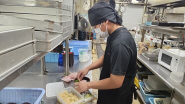 『テスト期間』『家庭の事情』
など…シフト融通がききやすい!!
シフト提出後の変更もご相談ください♪